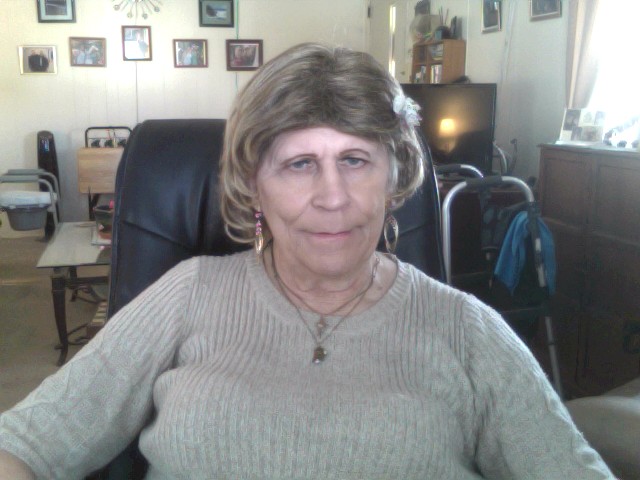 me 11-21 01; Size=240 pixels wide